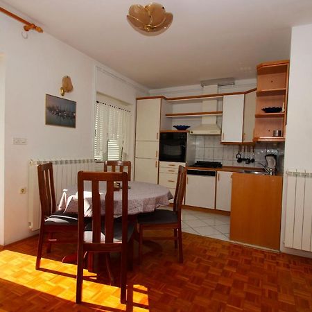 App Blazekovic Apartment Crikvenica Exterior foto